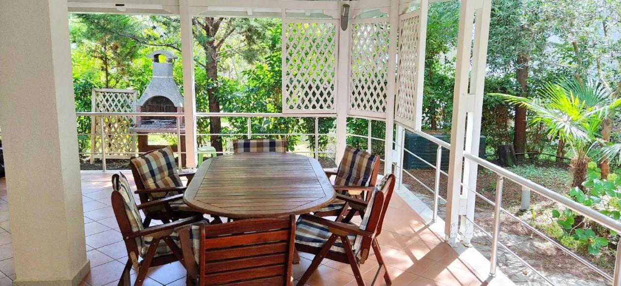 Vacation Home In Gjiri I Lalezit, Lalez, ดูร์เรส ภายนอก รูปภาพ