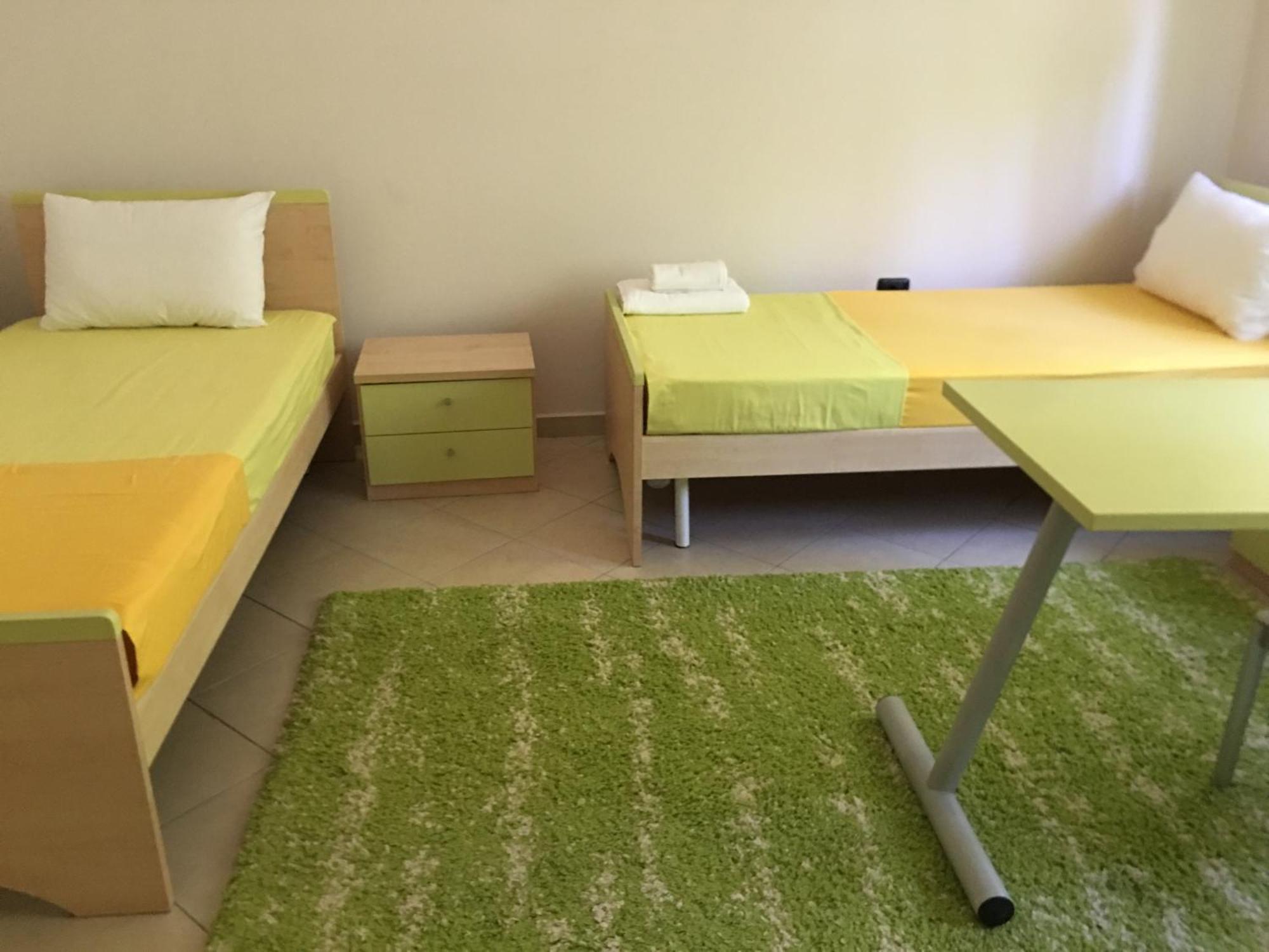 Vacation Home In Gjiri I Lalezit, Lalez, ดูร์เรส ภายนอก รูปภาพ